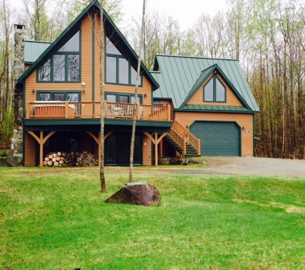 Carrabassett Valley, Maine Vacation real estate for sale Located on
