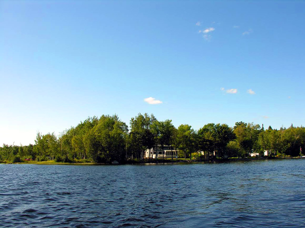 New Limerick, Maine Vacation real estate for sale The Maine Lake Home